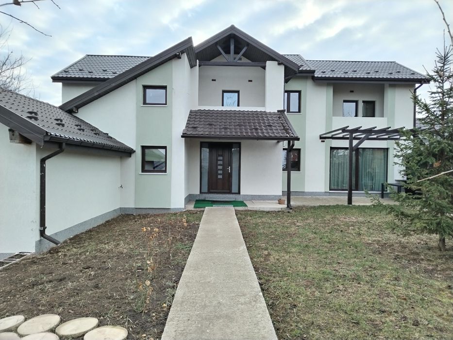 Casă Platoul Însorit Miroslava