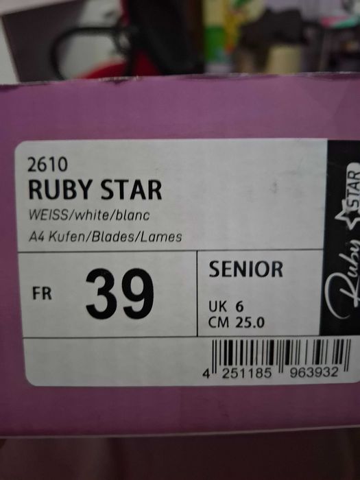 Patine hochei barbat/dama