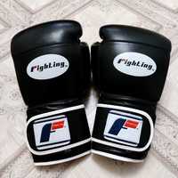 Перчатки боксёрские