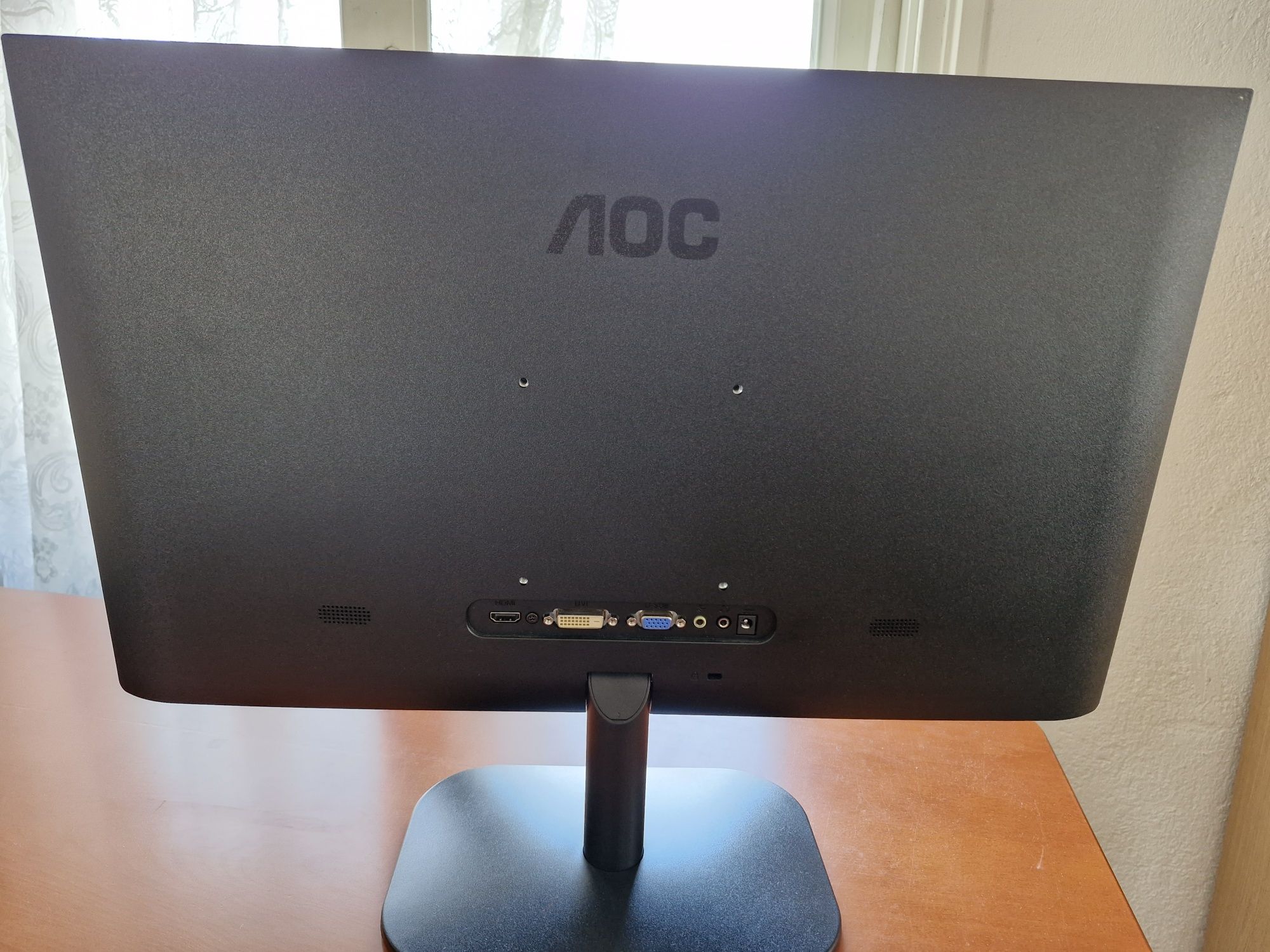 Монитор АОС LED display