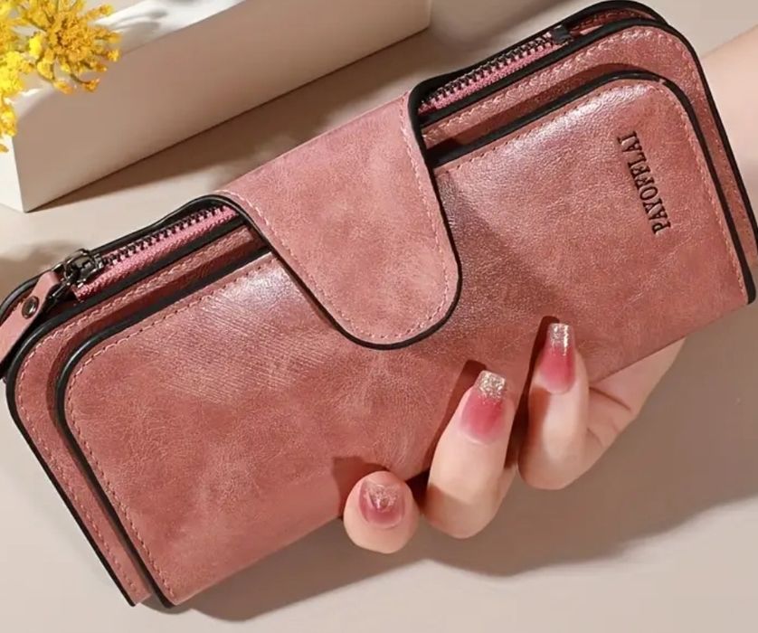 Дамско Портмоне  Цена 20лв