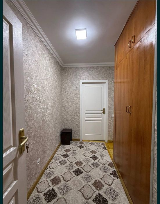 Квартира вторичка 2 х комнатная на ц 5