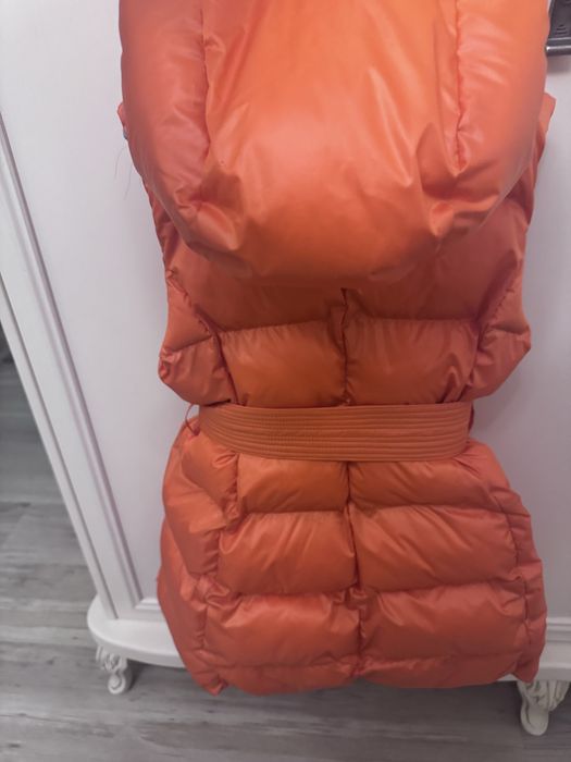 Monnalisa 8 г подплатен елек нов