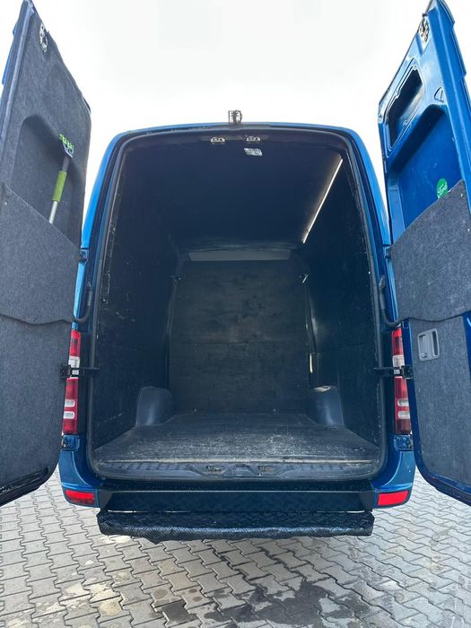 Mercedes sprinter  318 8+1  motor 3 mi 319 318 316 315 313 213