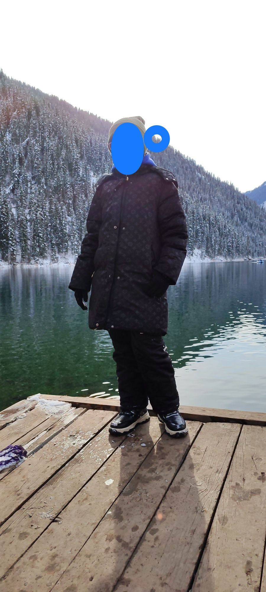 Зимняя куртка на девочку