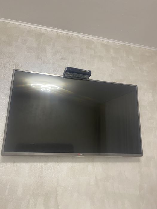 Televizor Lg 108cm ,3D, full hd in stare perfecta+ telecomanda jolly