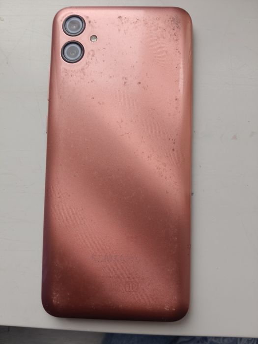 Samsung Galaxy A04 e 32gb sotiladi