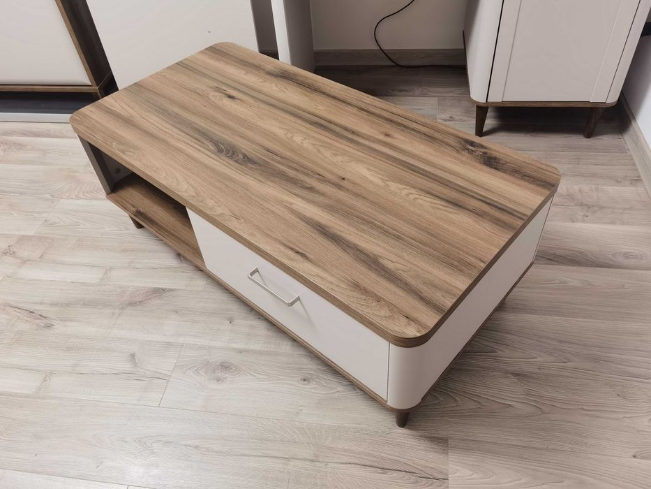 Vând Masă cafea Priscilla, NOUĂ Mobexpert,NOUĂ,asamblată!