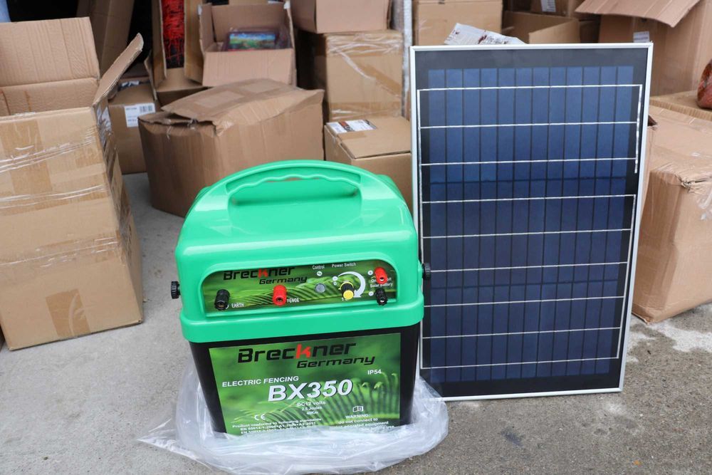 Generator impulsuri 12V 2.5 Joule 40km cu panou solar