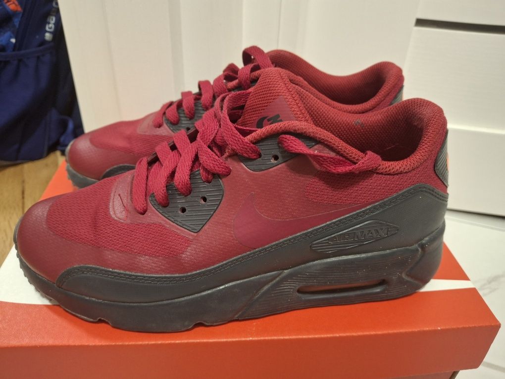 Дамски маратонки nike air max 38