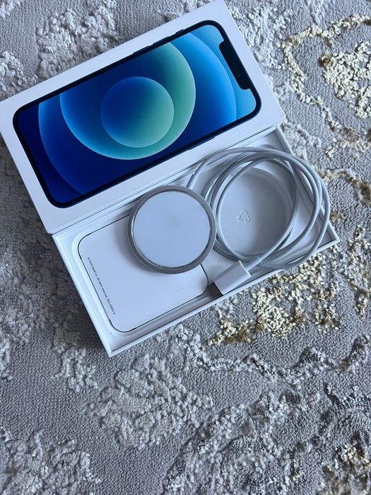 Iphone 12 128 gb срочно торг есть