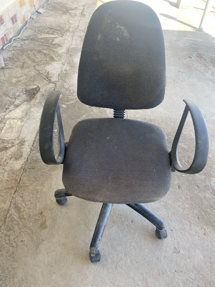 Кресло офисний