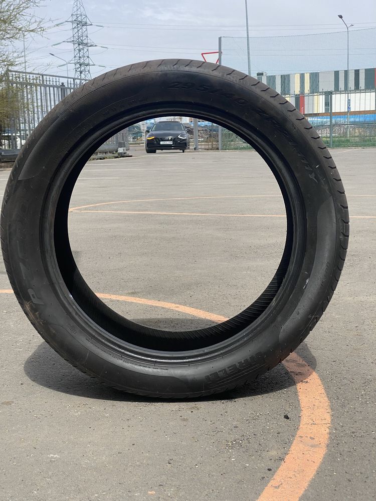 Летний Комплект шин Pirelli 295/40