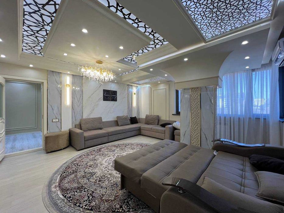 Продаётся 3/3/11  в ЖК "SKY BUILDS" на Лисунова