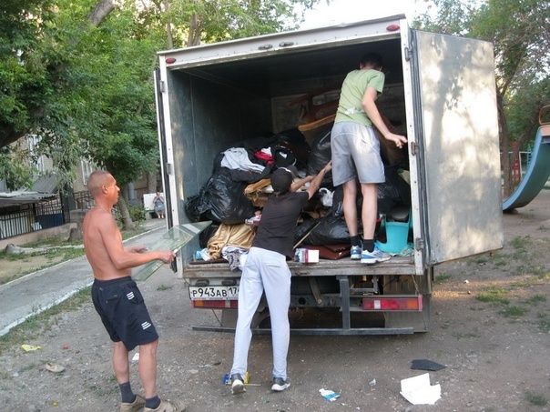 Услуг вывоз мусора из квартир и гаража старый мебели и все выди.