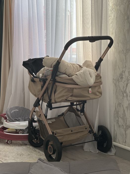 Продам коляску б/у в хорошем состоянии