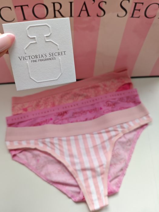 Victoria's Secret празнична колекция бельо прашки бикини