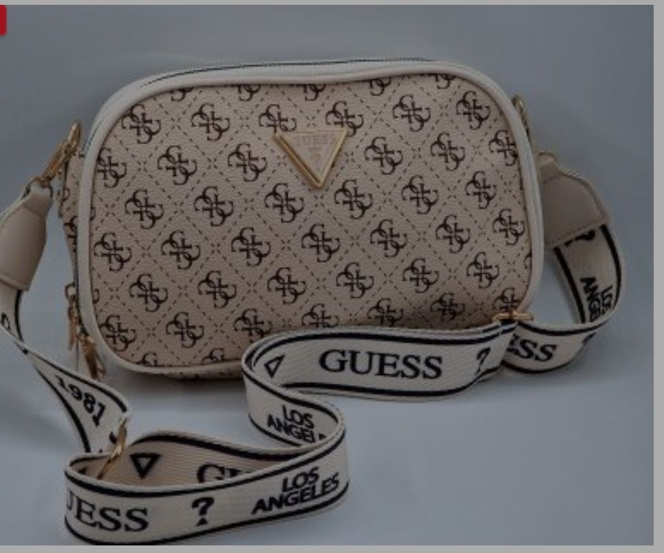 Малки чанти на GUESS