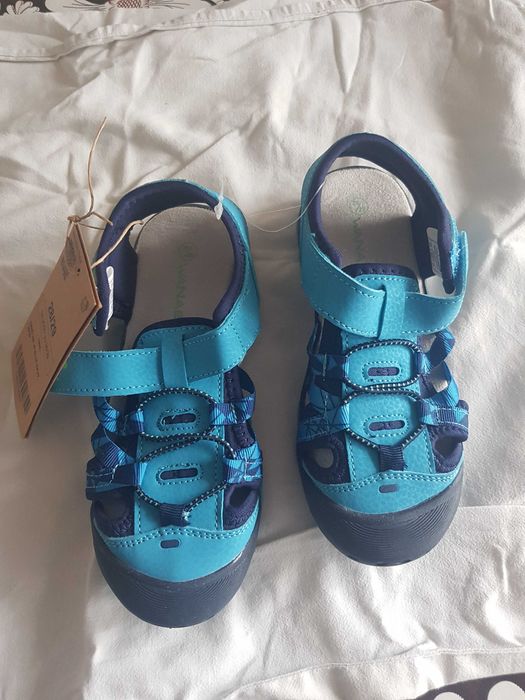 Детски сандали wanabee  нови