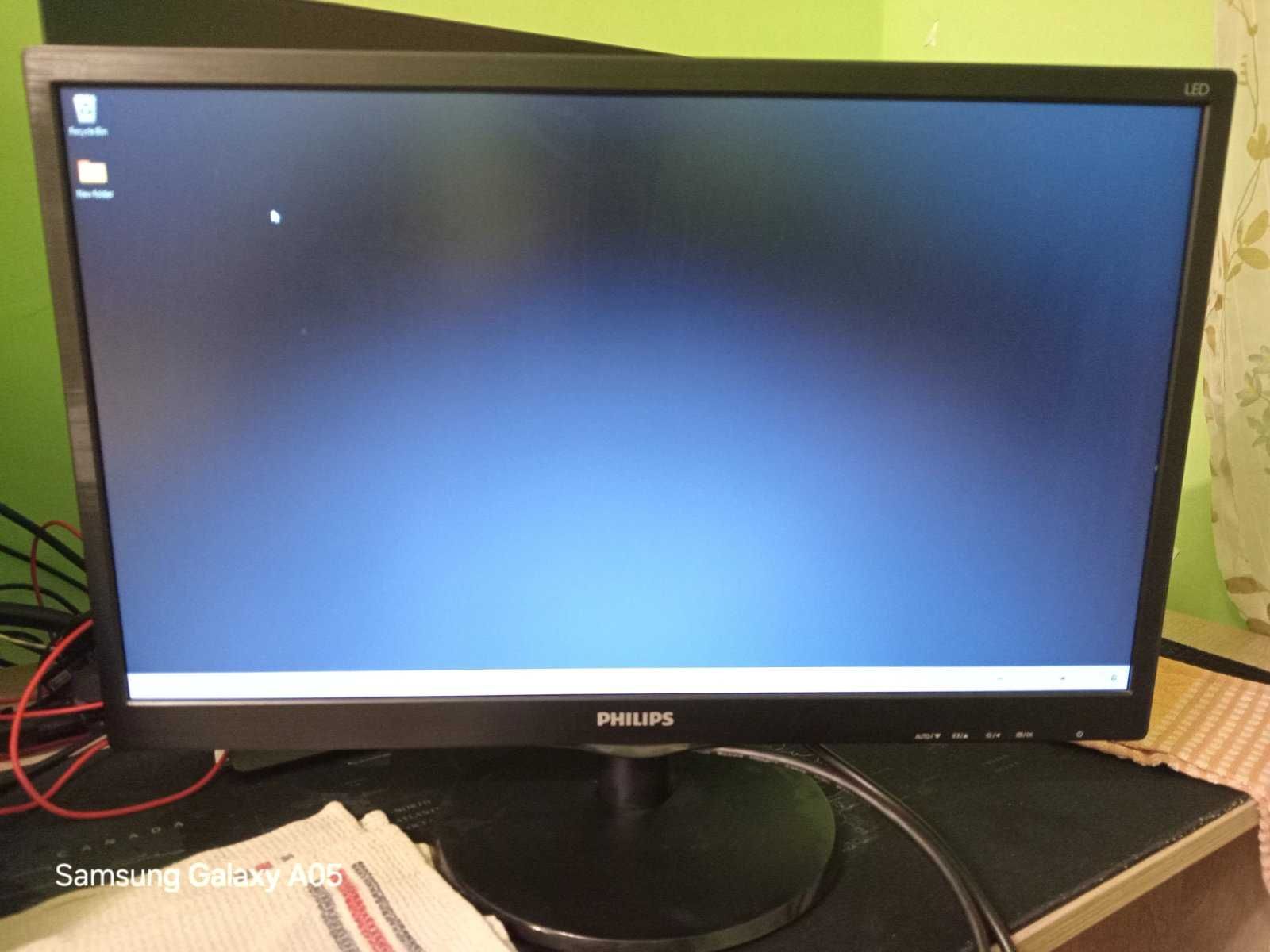 Монитор Филипс / Philips, 21.5 инча
