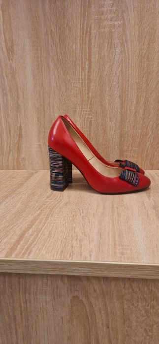 Pantofi toc gros piele