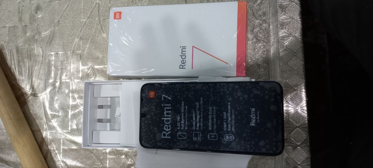 Redmi 7 64/3 2019 olingan