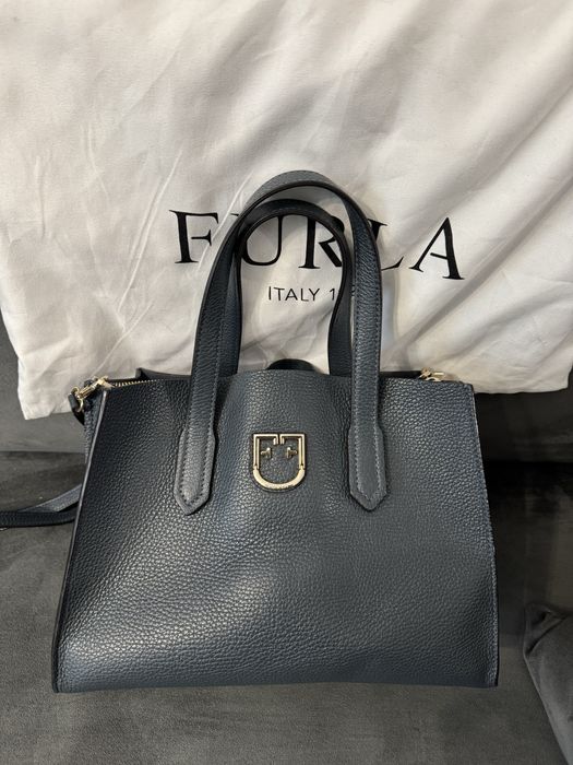 Дамска чанта оригинална FURLA