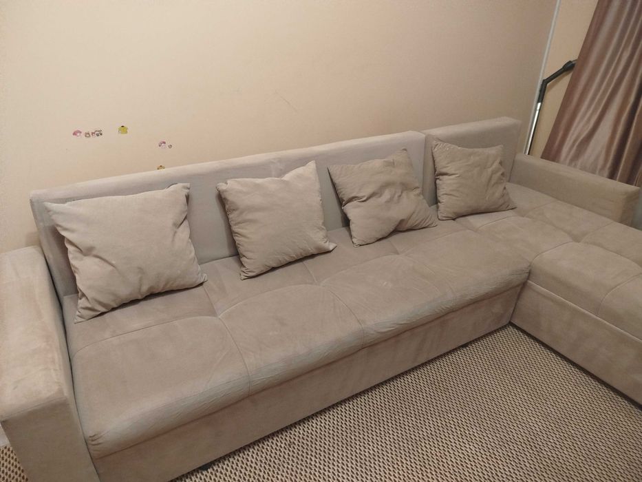 Диван г образный