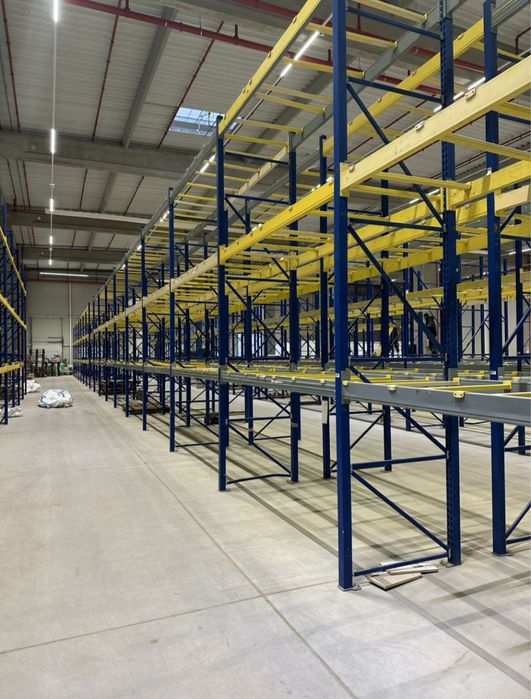 Rafturi metalice industriale