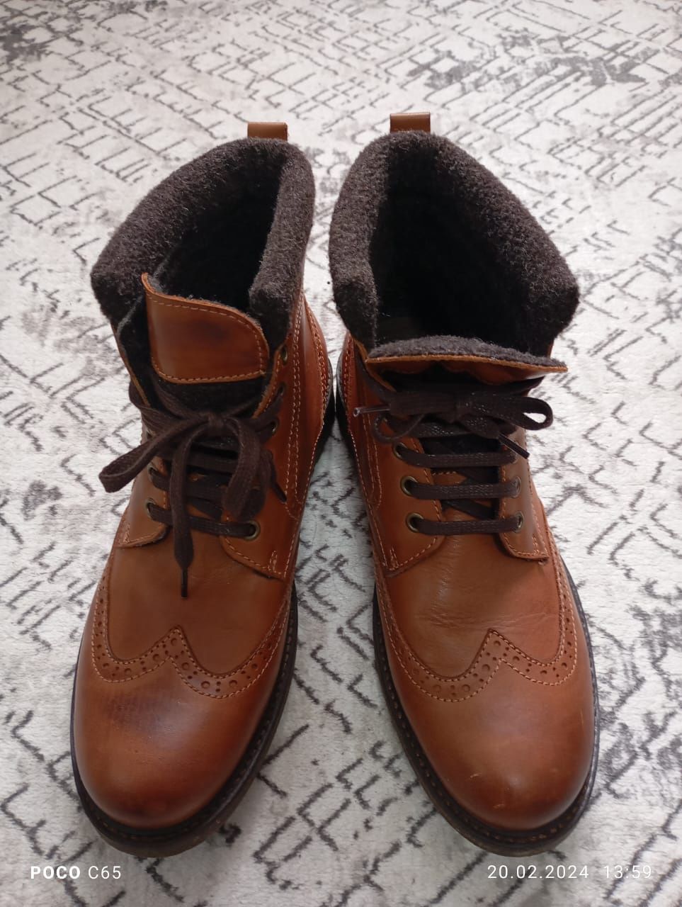 Мужские ботинки демисезонные, внутри флиз, цвет коричневый, размер 42.