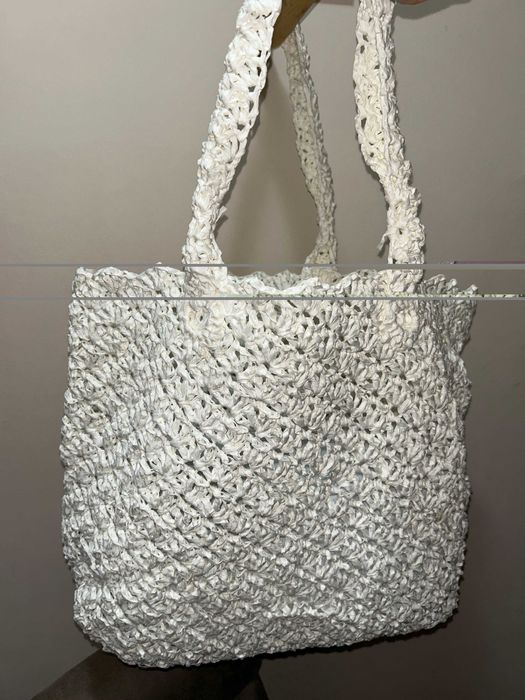 Sacosa geanta crosetata din ayaz raffia alba