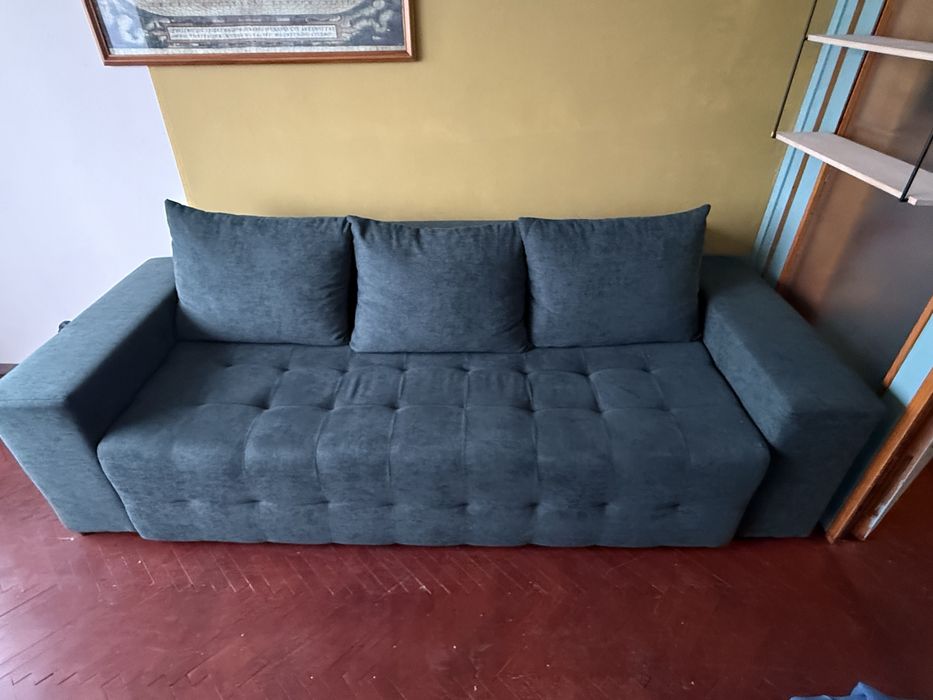 разтегателен диван