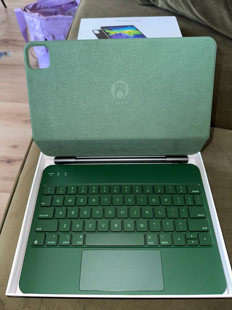 Tastaturi Wireless Bluetooth
