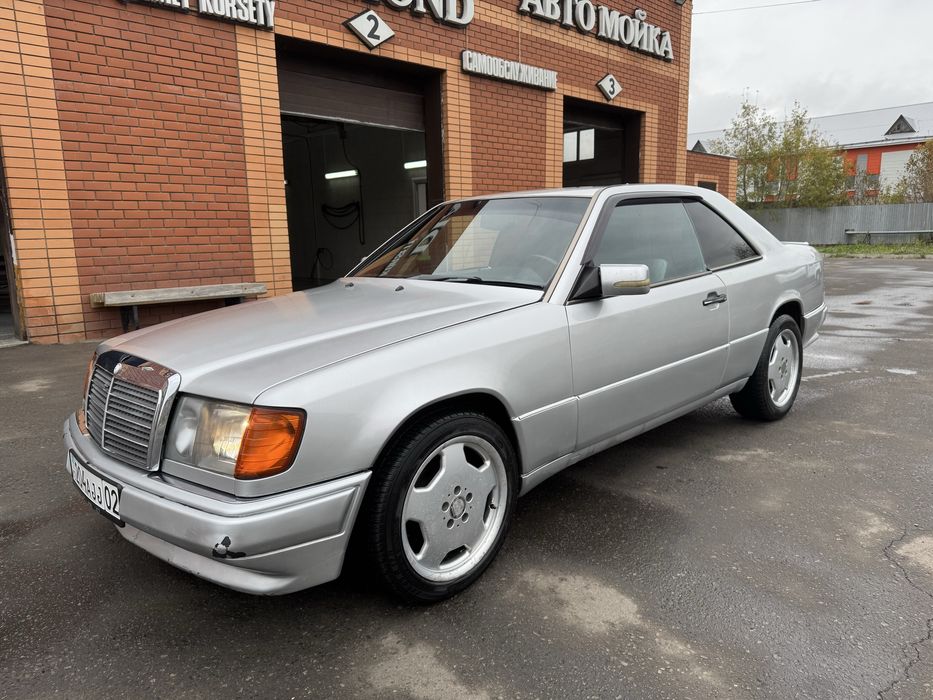 Продам Mercedes - Benz W124 купе E 300