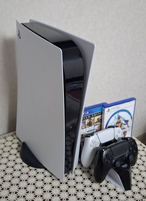 PlayStation 5 в хорошем состоянии