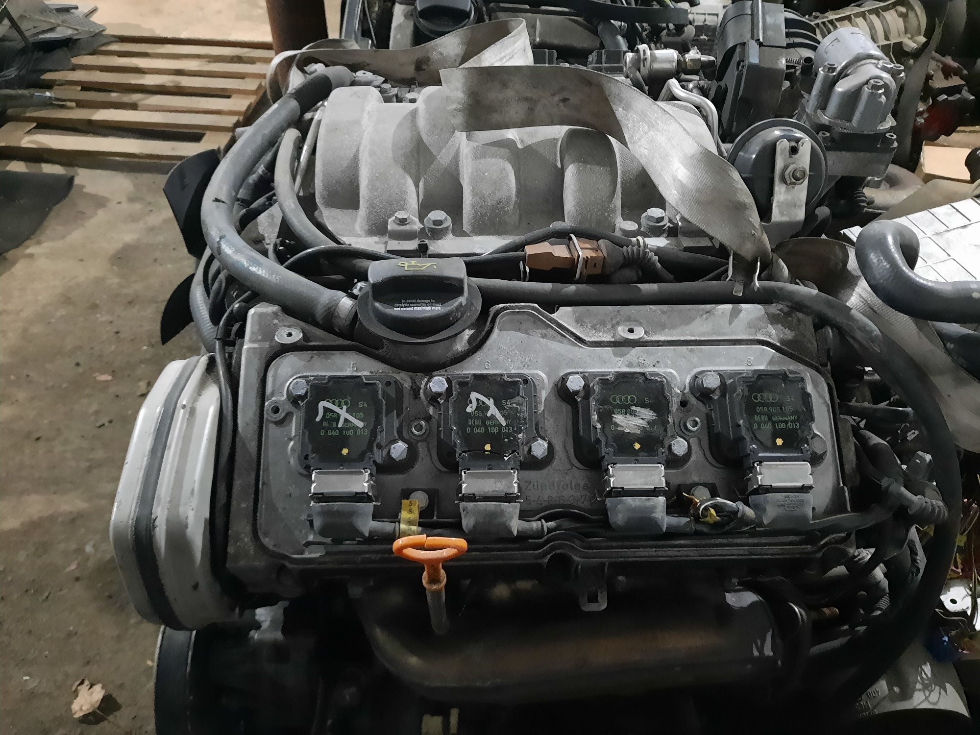 Двигатель в сборе AEW 3,7