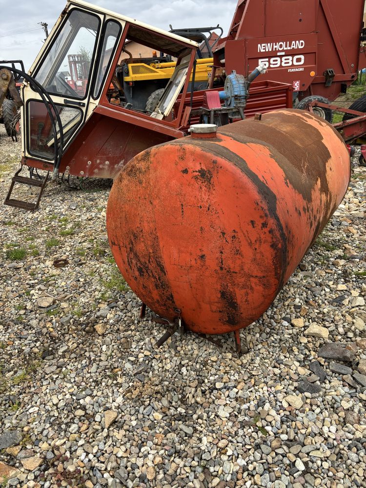 Bazin rezervor motorina