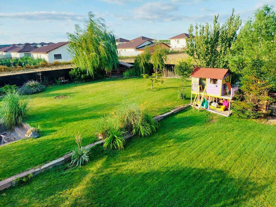 Casa moderna in Balotesti, 4 cam, 3 bai,curte superb amenajata 730 mp