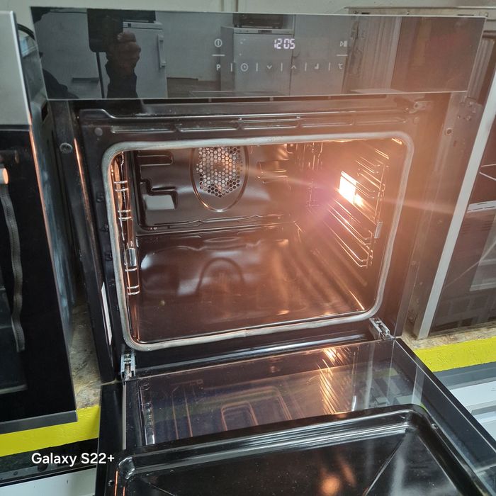 Фурна за вграждане BLOMBERG Pyrolyse