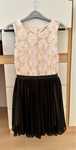 Rochie din matase, top cu flori din voal si paiete, marimea S-M