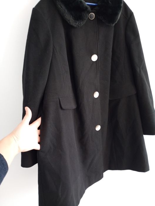 Palton Evans mărimea 54 56