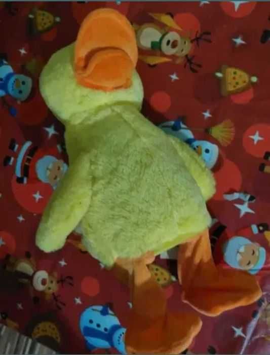 Maca cântă și dansează jucarie pluș cu baterii