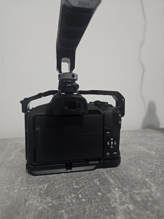 Canon kit aparat eos R50