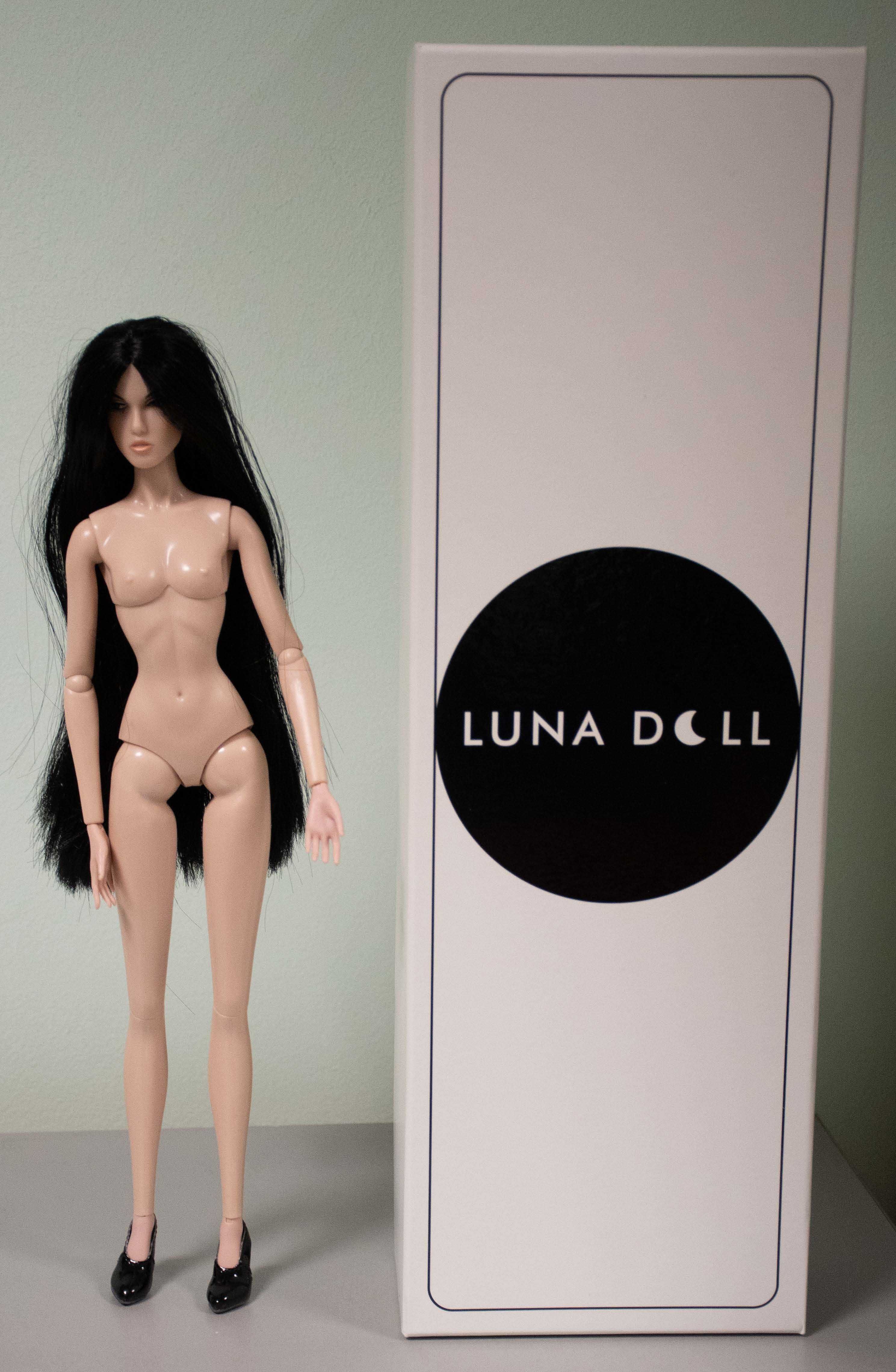 Papusa Fashion Luna Doll