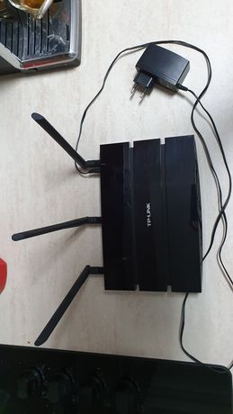 Router TP LINK TL-WDR4300