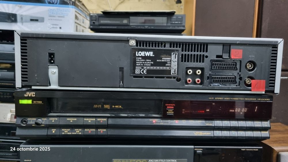 3 video-uri defecte, Jvc,Mitshubishi, Loewe, hi-fi stereo