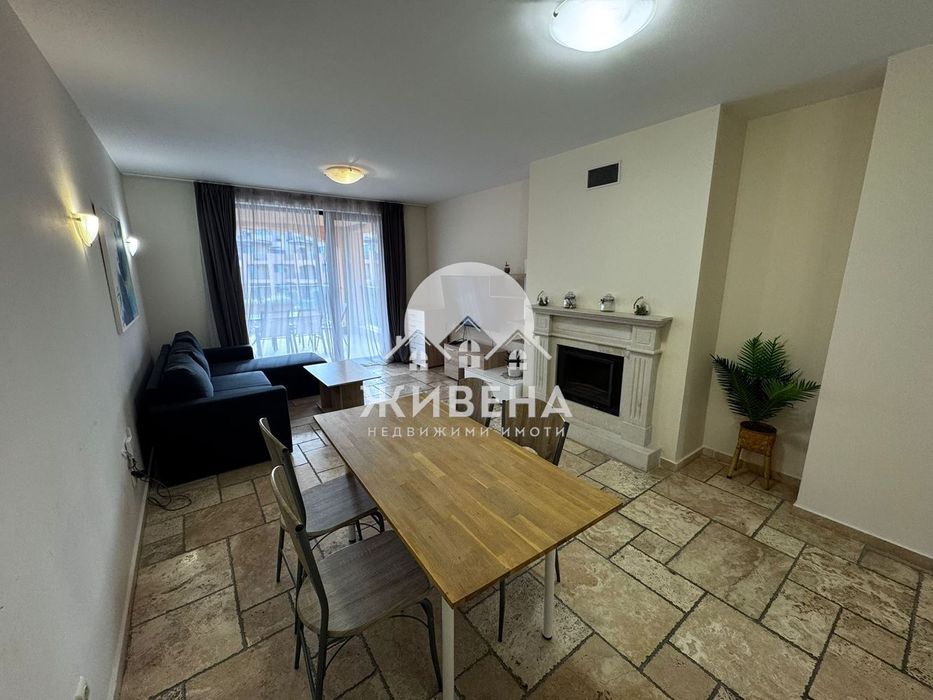 Продава обзаведен 3-стаен апартамент, с.Топола