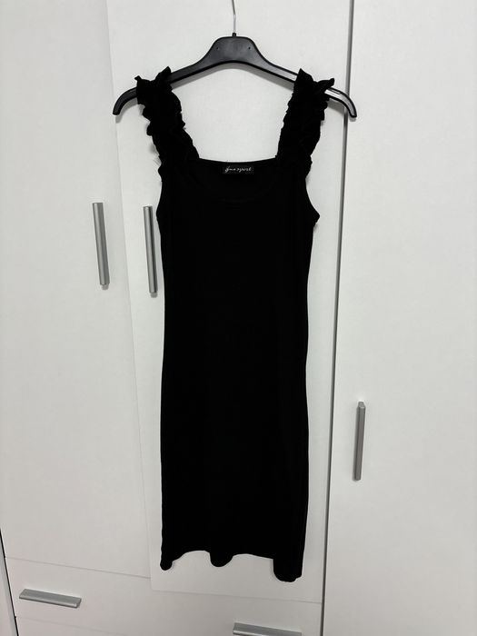 Официални Рокли размер Л