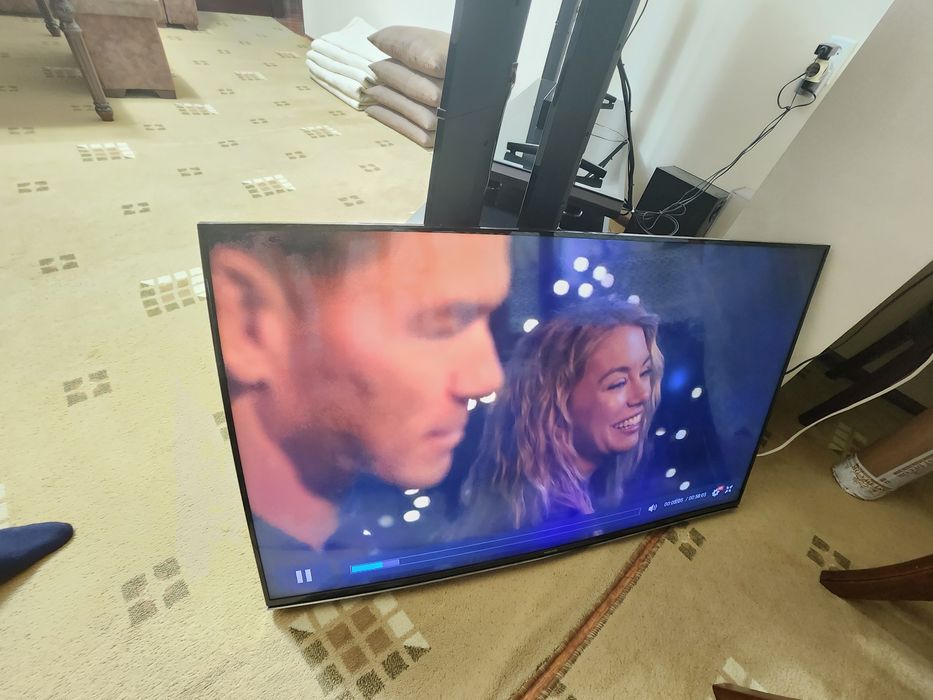 Телевизор 48дюймов samsung smart tv 3d UE48H6650AT