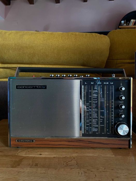 Radio Grundig Concertboy 208